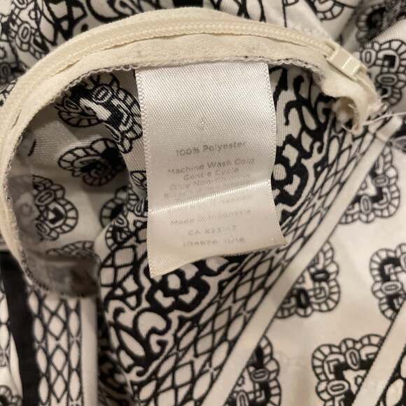 Medallion Shell - Picture 3 of 4